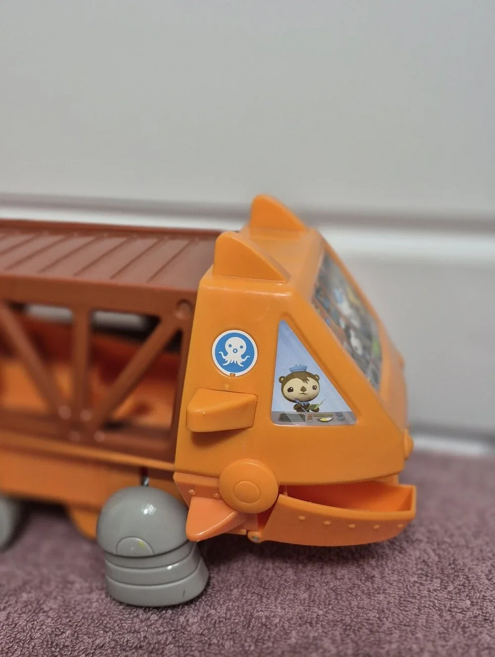 Octonauts Gup G Salamander With 5 Figures In Excellent Condition.